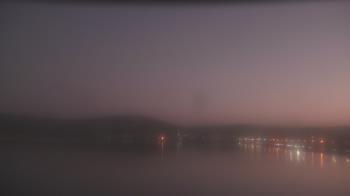Weather camera view of Wyndham Garden Lake Guntersville.