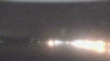 Weather camera view of Wyndham Garden Lake Guntersville.