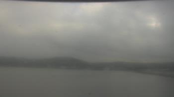 Weather camera view of Wyndham Garden Lake Guntersville.