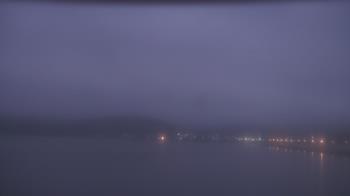 Weather camera view of Wyndham Garden Lake Guntersville.