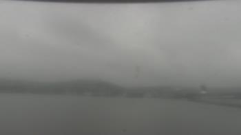 Weather camera view of Wyndham Garden Lake Guntersville.
