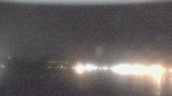 Weather camera view of Wyndham Garden Lake Guntersville.