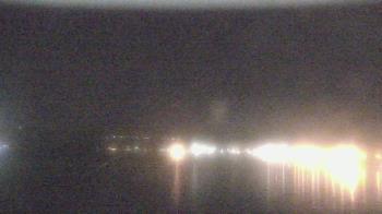 Weather camera view of Wyndham Garden Lake Guntersville.