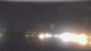 Weather camera view of Wyndham Garden Lake Guntersville.