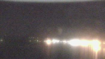 Weather camera view of Wyndham Garden Lake Guntersville.