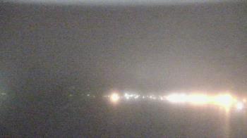 Weather camera view of Wyndham Garden Lake Guntersville.