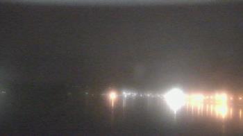 Weather camera view of Wyndham Garden Lake Guntersville.