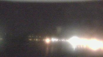 Weather camera view of Wyndham Garden Lake Guntersville.