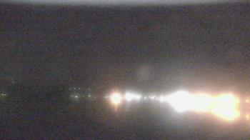 Weather camera view of Wyndham Garden Lake Guntersville.