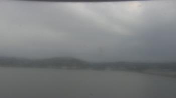 Weather camera view of Wyndham Garden Lake Guntersville.