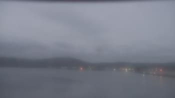 Weather camera view of Wyndham Garden Lake Guntersville.
