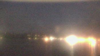 Weather camera view of Wyndham Garden Lake Guntersville.