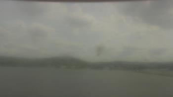 Weather camera view of Wyndham Garden Lake Guntersville.