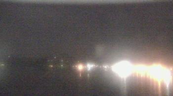 Weather camera view of Wyndham Garden Lake Guntersville.