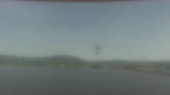 Weather camera view of Wyndham Garden Lake Guntersville.