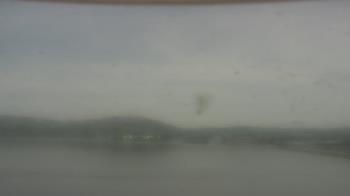 Weather camera view of Wyndham Garden Lake Guntersville.