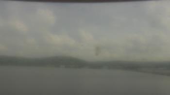 Weather camera view of Wyndham Garden Lake Guntersville.