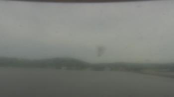Weather camera view of Wyndham Garden Lake Guntersville.