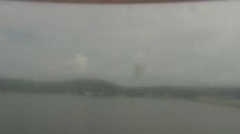 Weather camera view of Wyndham Garden Lake Guntersville.
