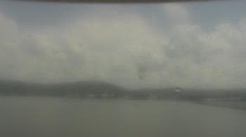 Weather camera view of Wyndham Garden Lake Guntersville.