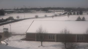 Weather camera view of Greensburg Cmty Schools.
