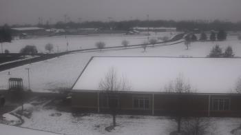 Weather camera view of Greensburg Cmty Schools.
