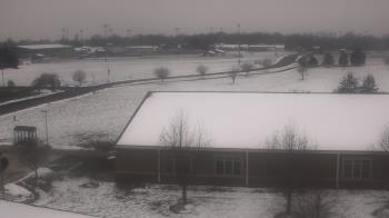 Weather camera view of Greensburg Cmty Schools.