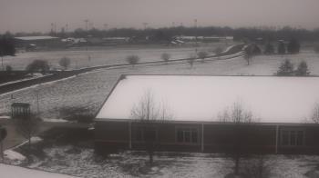 Weather camera view of Greensburg Cmty Schools.