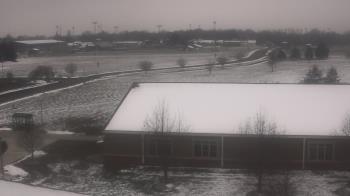 Weather camera view of Greensburg Cmty Schools.