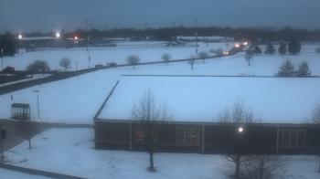 Weather camera view of Greensburg Cmty Schools.