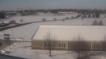 Weather camera view of Greensburg Cmty Schools.