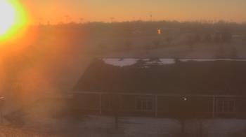 Weather camera view of Greensburg Cmty Schools.