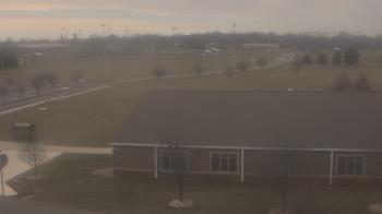Weather camera view of Greensburg Cmty Schools.