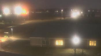 Weather camera view of Greensburg Cmty Schools.