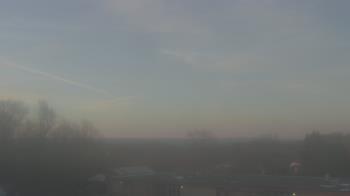 Weather camera view of Mountain View Elem School.