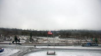 Weather camera view of Garrett County EMA - Grantsville County Roads.