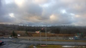 Weather camera view of Garrett County EMA - Grantsville County Roads.