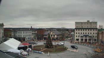 Weather camera view of Blue and Gray Bar and Grill.