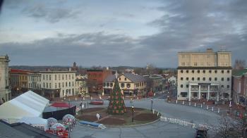Weather camera view of Blue and Gray Bar and Grill.