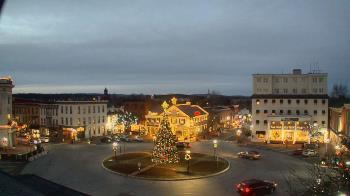 Weather camera view of Blue and Gray Bar and Grill.