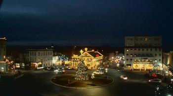 Weather camera view of Blue and Gray Bar and Grill.