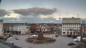 Weather camera view of Blue and Gray Bar and Grill.