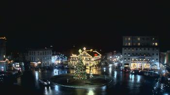 Weather camera view of Blue and Gray Bar and Grill.