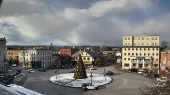 Weather camera view of Blue and Gray Bar and Grill.