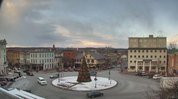 Weather camera view of Blue and Gray Bar and Grill.