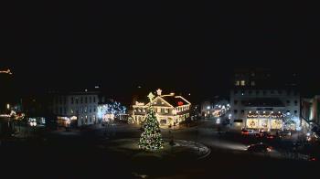Weather camera view of Blue and Gray Bar and Grill.