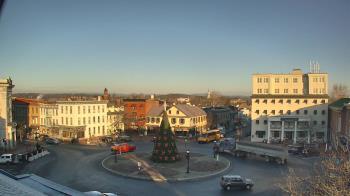 Weather camera view of Blue and Gray Bar and Grill.