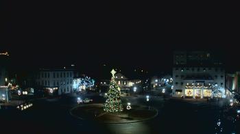 Weather camera view of Blue and Gray Bar and Grill.