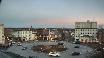 Weather camera view of Blue and Gray Bar and Grill.