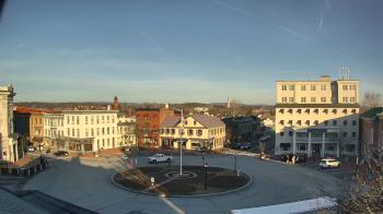 Weather camera view of Blue and Gray Bar and Grill.
